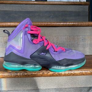 Nike LeBron 19 'DJ Bron' Wild Berry Men's Basketball Shoes, Size 14